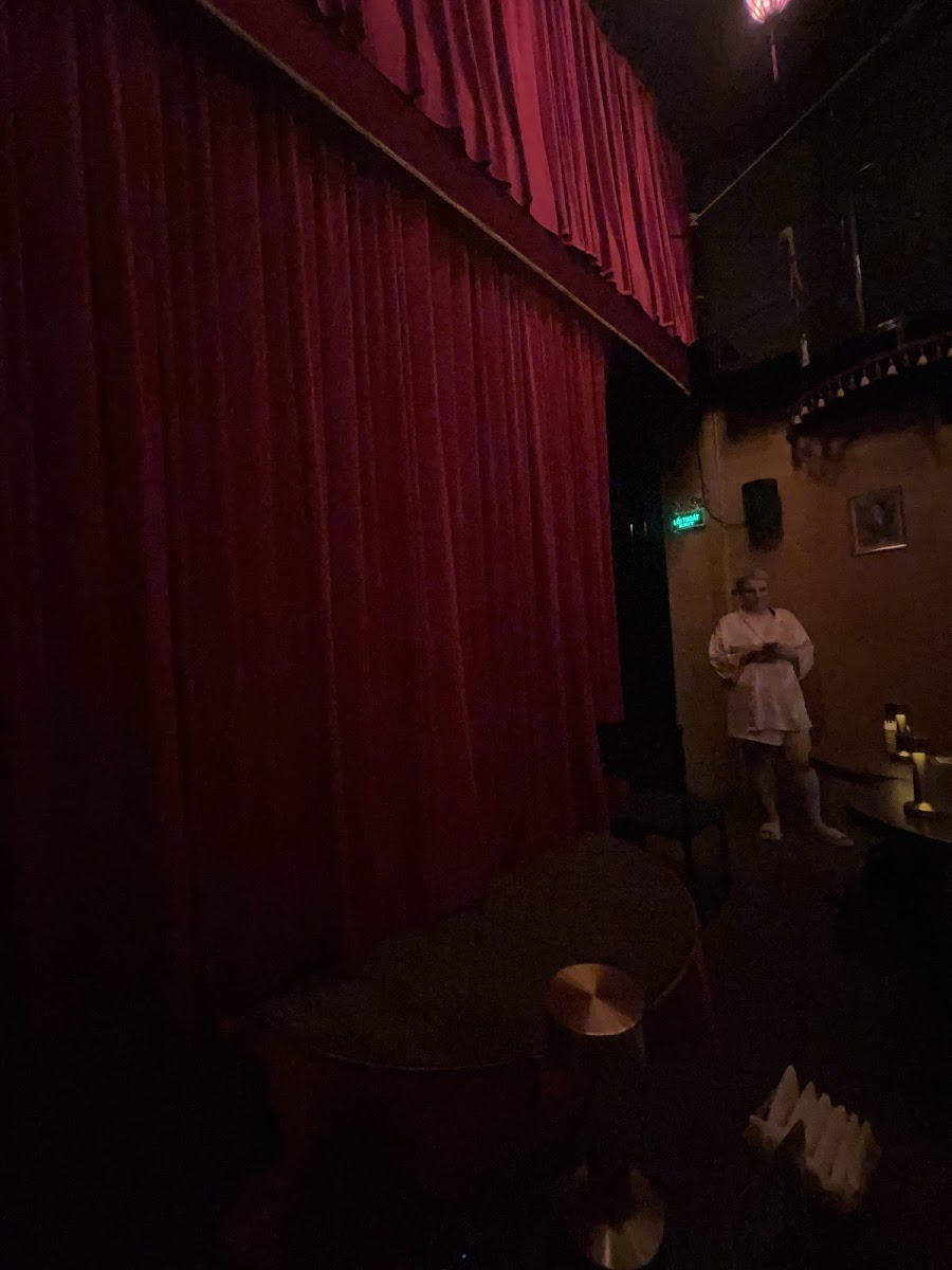 Guest photo from an evening at House of Legends